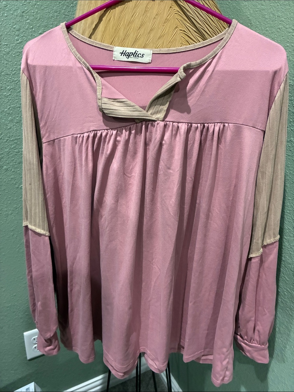 Haptics Blush Pink Long-Sleeve Split-Neck Top